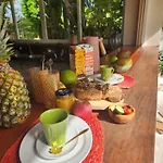 Salt \'N Paradise Luxury Surf And Beach Suites